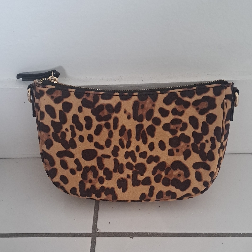 Pretty Leopard Print Women's Bag